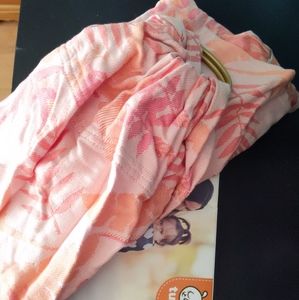 Tula woven Heliconia Tropics ring sling